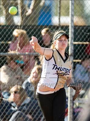 Thumbnail 2 in Oakdale vs. Buhach Colony (Ceres Tourament) photogallery.