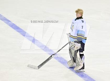 Thumbnail 3 in Valor Christian vs. Regis Jesuit (CHSAA 5A Semifinals) photogallery.