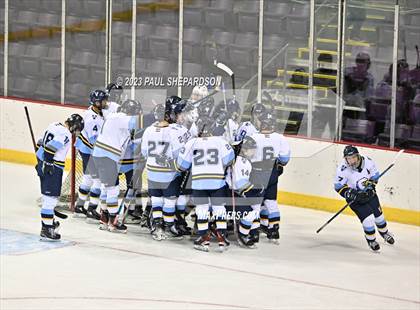 Thumbnail 1 in Valor Christian vs. Regis Jesuit (CHSAA 5A Semifinals) photogallery.