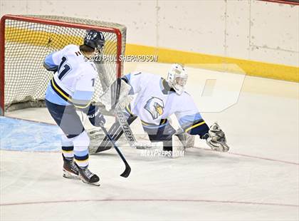 Thumbnail 2 in Valor Christian vs. Regis Jesuit (CHSAA 5A Semifinals) photogallery.