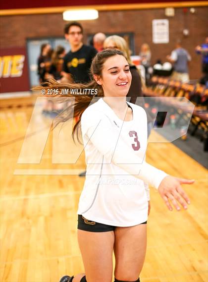Thumbnail 1 in Salpointe Catholic vs. Prescott (AIA 4A Semifinal)  photogallery.