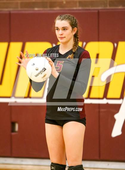 Thumbnail 2 in Salpointe Catholic vs. Prescott (AIA 4A Semifinal)  photogallery.