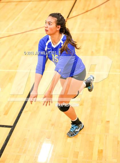 Thumbnail 1 in Salpointe Catholic vs. Prescott (AIA 4A Semifinal)  photogallery.