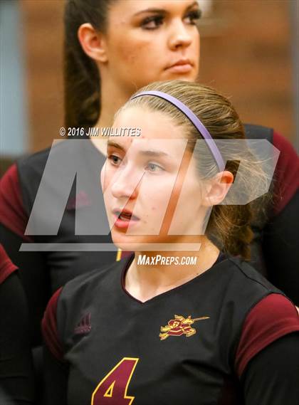 Thumbnail 2 in Salpointe Catholic vs. Prescott (AIA 4A Semifinal)  photogallery.