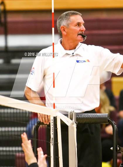 Thumbnail 3 in Salpointe Catholic vs. Prescott (AIA 4A Semifinal)  photogallery.