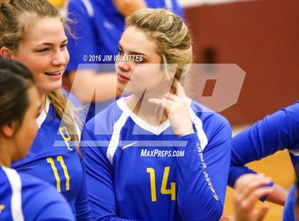 Thumbnail 2 in Salpointe Catholic vs. Prescott (AIA 4A Semifinal)  photogallery.