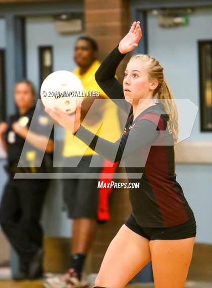 Thumbnail 3 in Salpointe Catholic vs. Prescott (AIA 4A Semifinal)  photogallery.
