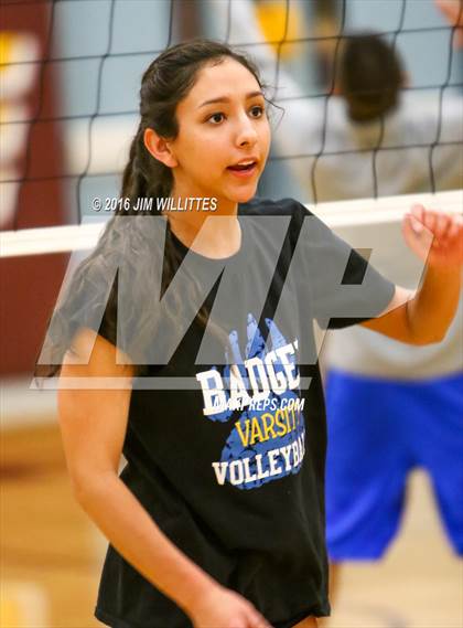 Thumbnail 3 in Salpointe Catholic vs. Prescott (AIA 4A Semifinal)  photogallery.