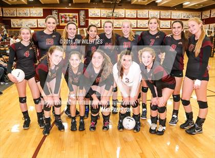 Thumbnail 1 in Salpointe Catholic vs. Prescott (AIA 4A Semifinal)  photogallery.