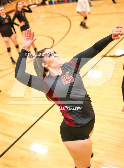 Thumbnail 1 in Salpointe Catholic vs. Prescott (AIA 4A Semifinal)  photogallery.