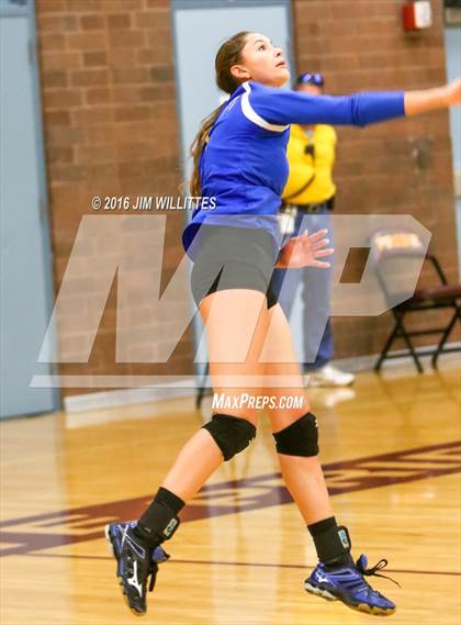 Thumbnail 2 in Salpointe Catholic vs. Prescott (AIA 4A Semifinal)  photogallery.