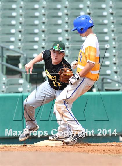 Thumbnail 2 in Legacy Christian Academy vs. Dallas Lutheran (Lutheran Classic) photogallery.