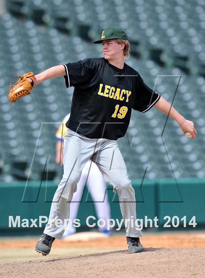 Thumbnail 2 in Legacy Christian Academy vs. Dallas Lutheran (Lutheran Classic) photogallery.