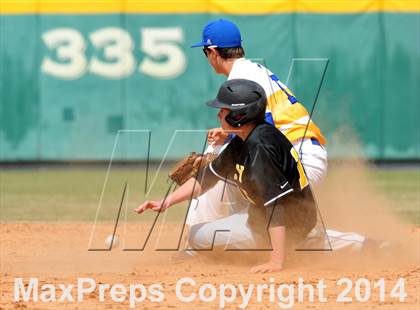 Thumbnail 2 in Legacy Christian Academy vs. Dallas Lutheran (Lutheran Classic) photogallery.