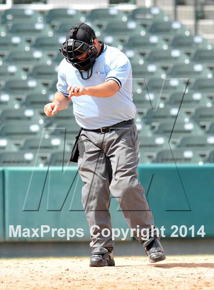 Thumbnail 2 in Legacy Christian Academy vs. Dallas Lutheran (Lutheran Classic) photogallery.