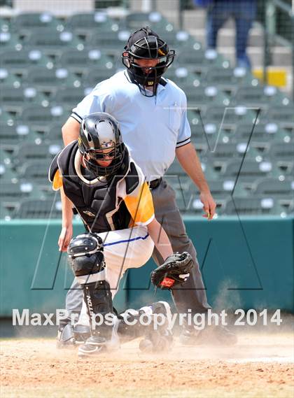 Thumbnail 3 in Legacy Christian Academy vs. Dallas Lutheran (Lutheran Classic) photogallery.