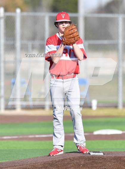 Thumbnail 3 in Pleasant Grove vs Van (Sunnyvale Invitational) photogallery.