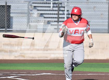 Thumbnail 2 in Pleasant Grove vs Van (Sunnyvale Invitational) photogallery.