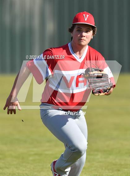 Thumbnail 2 in Pleasant Grove vs Van (Sunnyvale Invitational) photogallery.