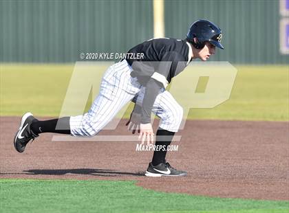 Thumbnail 1 in Pleasant Grove vs Van (Sunnyvale Invitational) photogallery.