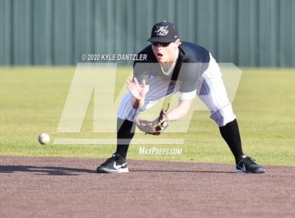 Thumbnail 3 in Pleasant Grove vs Van (Sunnyvale Invitational) photogallery.