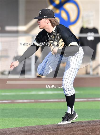Thumbnail 1 in Pleasant Grove vs Van (Sunnyvale Invitational) photogallery.