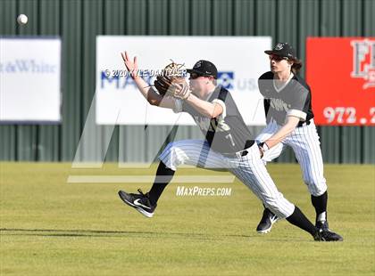 Thumbnail 3 in Pleasant Grove vs Van (Sunnyvale Invitational) photogallery.