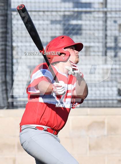 Thumbnail 3 in Pleasant Grove vs Van (Sunnyvale Invitational) photogallery.