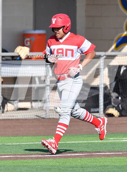 Thumbnail 1 in Pleasant Grove vs Van (Sunnyvale Invitational) photogallery.