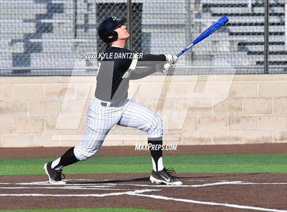 Thumbnail 3 in Pleasant Grove vs Van (Sunnyvale Invitational) photogallery.
