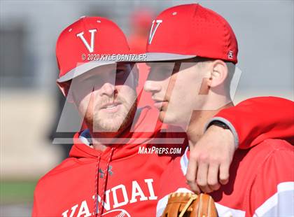 Thumbnail 1 in Pleasant Grove vs Van (Sunnyvale Invitational) photogallery.