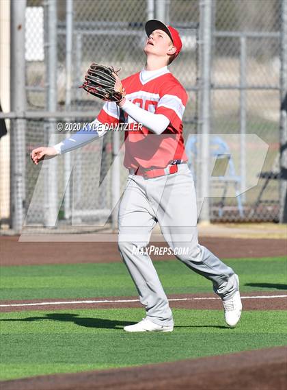 Thumbnail 3 in Pleasant Grove vs Van (Sunnyvale Invitational) photogallery.
