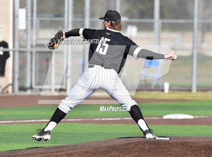 Thumbnail 2 in Pleasant Grove vs Van (Sunnyvale Invitational) photogallery.