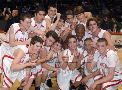 Thumbnail 2 in University City vs. La Jolla (CIF SDS D3 Final) photogallery.