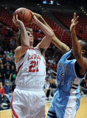Thumbnail 3 in University City vs. La Jolla (CIF SDS D3 Final) photogallery.