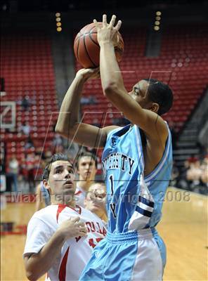 Thumbnail 3 in University City vs. La Jolla (CIF SDS D3 Final) photogallery.
