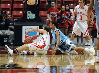 Thumbnail 1 in University City vs. La Jolla (CIF SDS D3 Final) photogallery.