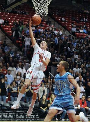 Thumbnail 2 in University City vs. La Jolla (CIF SDS D3 Final) photogallery.