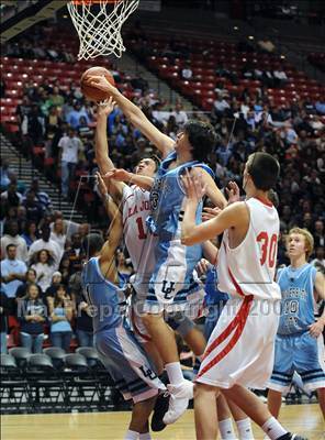 Thumbnail 2 in University City vs. La Jolla (CIF SDS D3 Final) photogallery.
