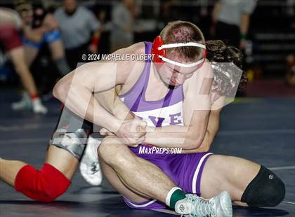 Thumbnail 3 in NYSPHSAA Division 2 Championships (Semi-Finals 152 to 285) photogallery.