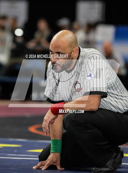 Thumbnail 1 in NYSPHSAA Division 2 Championships (Semi-Finals 152 to 285) photogallery.