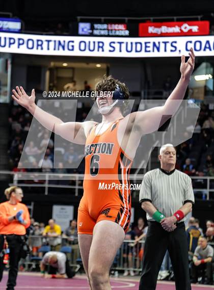 Thumbnail 1 in NYSPHSAA Division 2 Championships (Semi-Finals 152 to 285) photogallery.