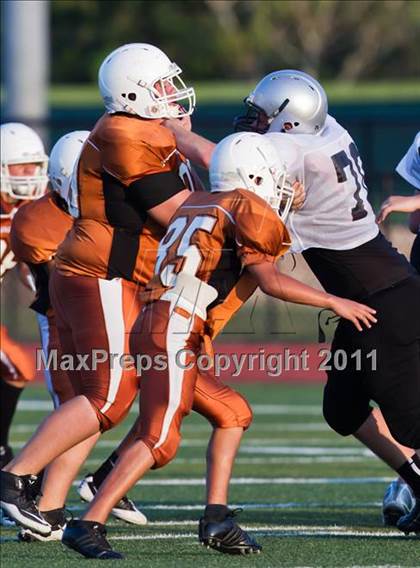 Thumbnail 2 in Fr: Alvin (Freshmen White) vs Clear Brook (Freshmen B) photogallery.