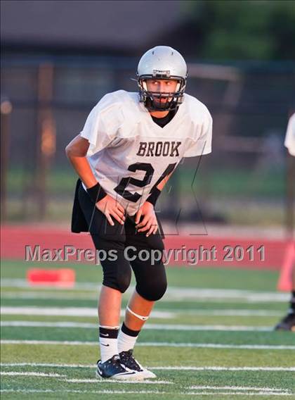 Thumbnail 3 in Alvin (Freshmen White) vs Clear Brook (Freshmen B) photogallery.