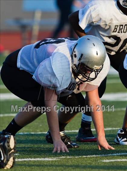 Thumbnail 3 in Fr: Alvin (Freshmen White) vs Clear Brook (Freshmen B) photogallery.