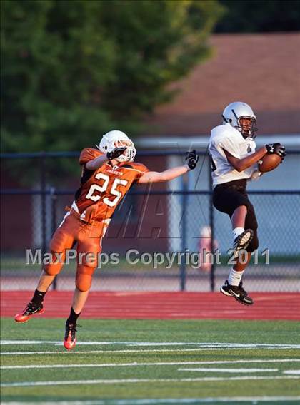 Thumbnail 1 in Alvin (Freshmen White) vs Clear Brook (Freshmen B) photogallery.