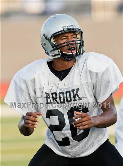 Thumbnail 1 in Alvin (Freshmen White) vs Clear Brook (Freshmen B) photogallery.