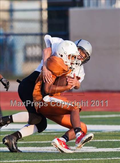 Thumbnail 2 in Fr: Alvin (Freshmen White) vs Clear Brook (Freshmen B) photogallery.