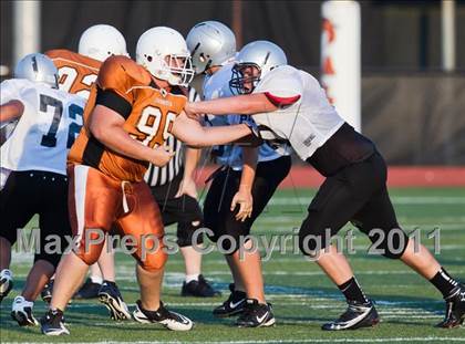 Thumbnail 2 in Alvin (Freshmen White) vs Clear Brook (Freshmen B) photogallery.