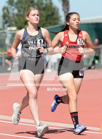 Thumbnail 2 in Irvine/Asics Distance Carnival  photogallery.